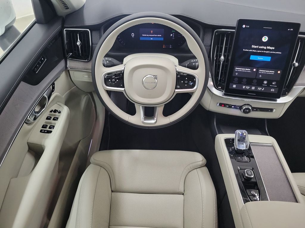 2026 Volvo XC90 Plug-In Hybrid T8 Ultra 6 Passenger