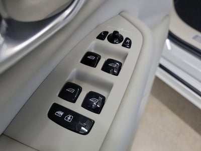 2026 Volvo XC90 Plug-In Hybrid T8 Ultra 6 Passenger