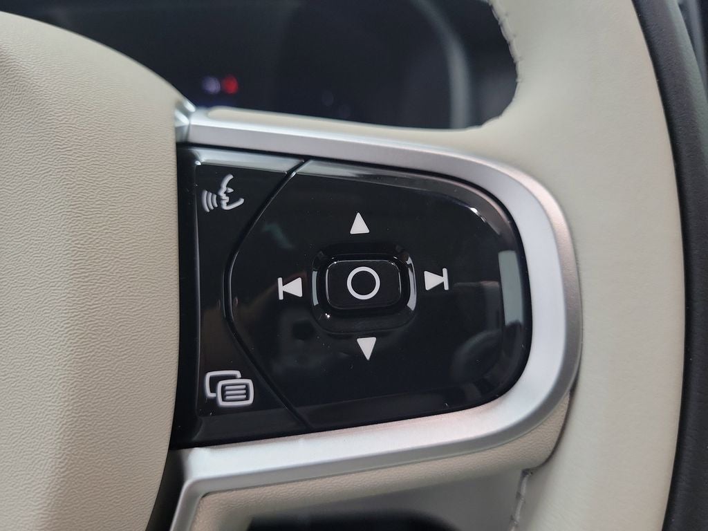 2026 Volvo XC90 Plug-In Hybrid T8 Ultra 6 Passenger
