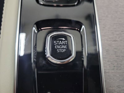 2026 Volvo XC90 Plug-In Hybrid T8 Ultra 6 Passenger