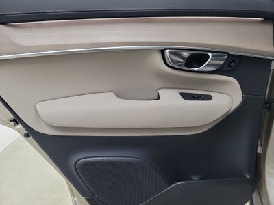 2026 Volvo XC90 Plug-In Hybrid T8 Plus 7 Passenger