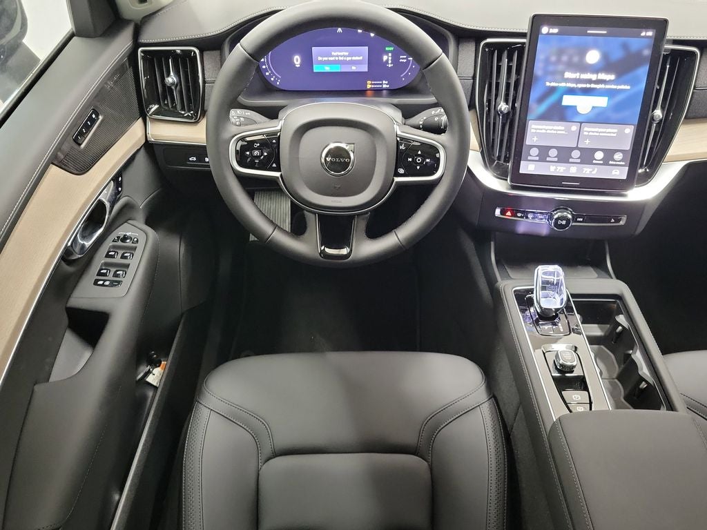 2026 Volvo XC90 Plug-In Hybrid T8 Plus 7 Passenger