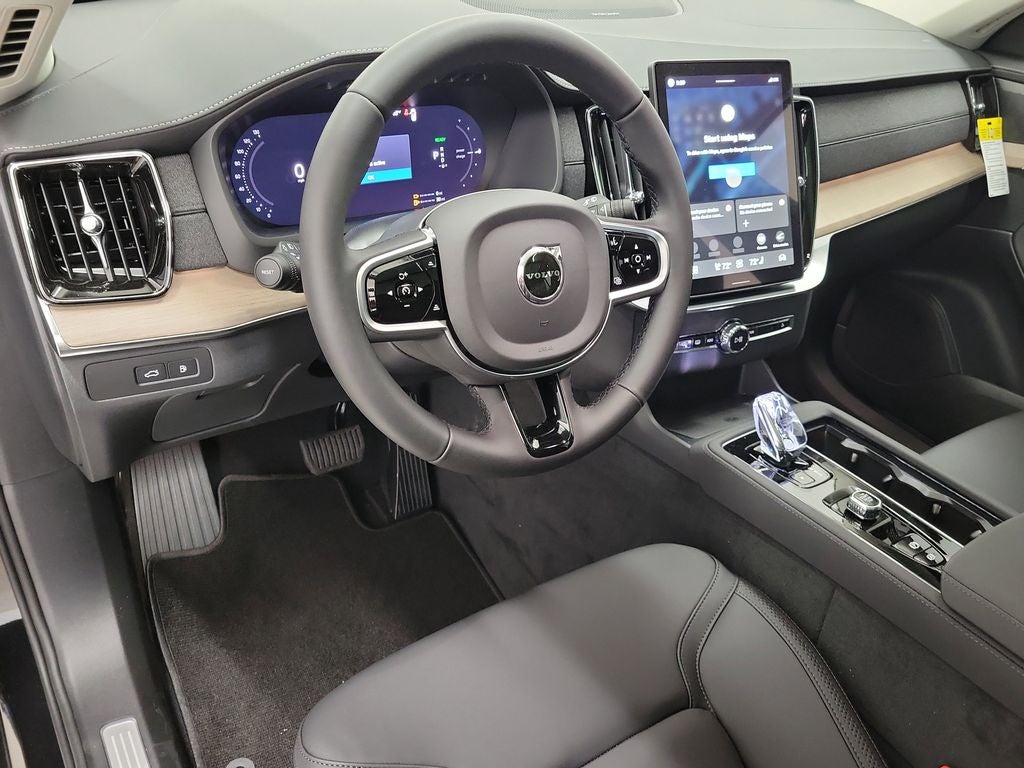 2026 Volvo XC90 Plug-In Hybrid T8 Plus 7 Passenger