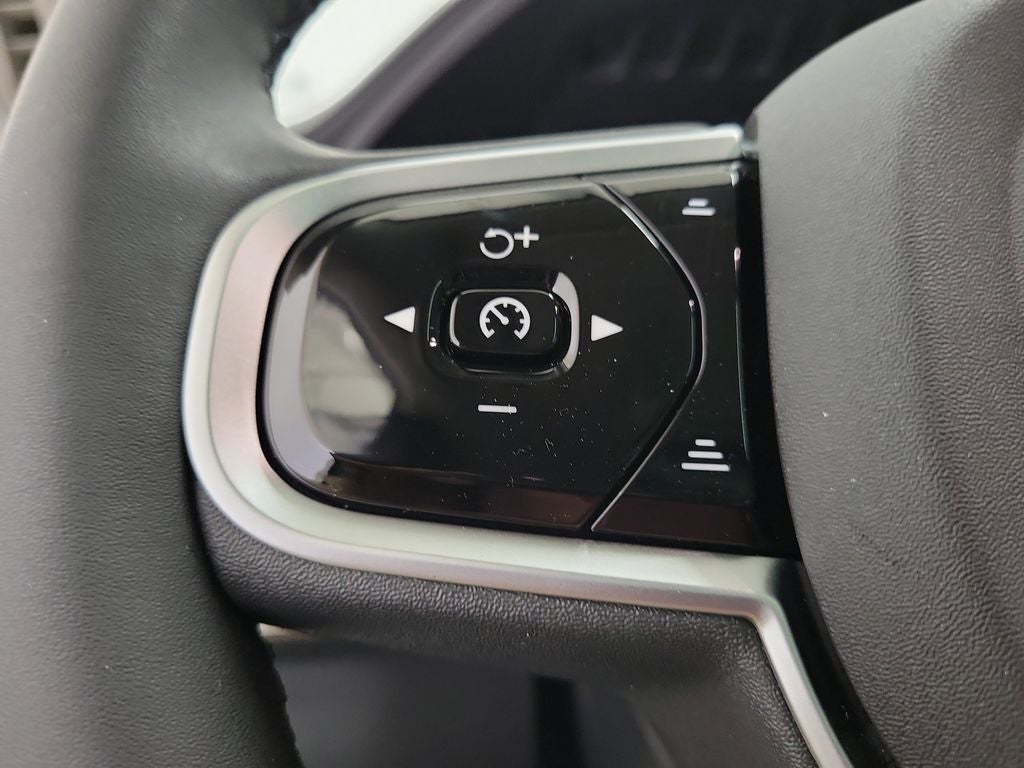 2026 Volvo XC90 Plug-In Hybrid T8 Plus 7 Passenger