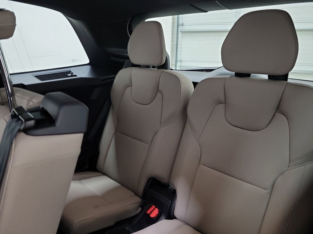 2026 Volvo XC90 Plug-In Hybrid T8 Plus 7 Passenger