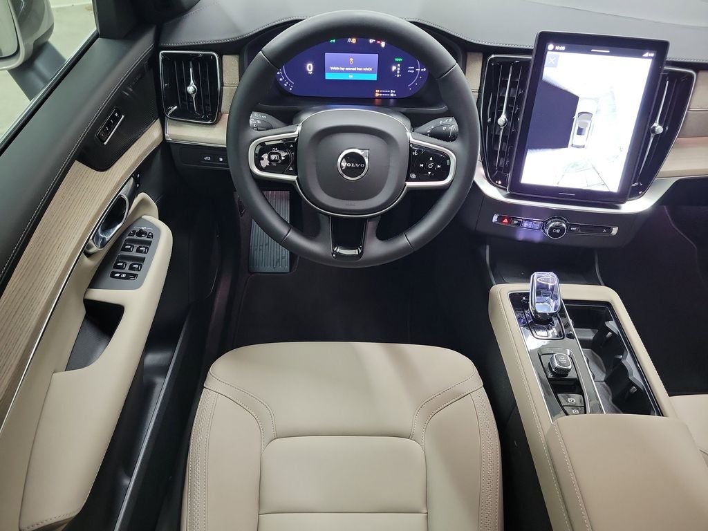 2026 Volvo XC90 Plug-In Hybrid T8 Plus 7 Passenger