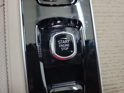 2026 Volvo XC90 Plug-In Hybrid T8 Plus 7 Passenger