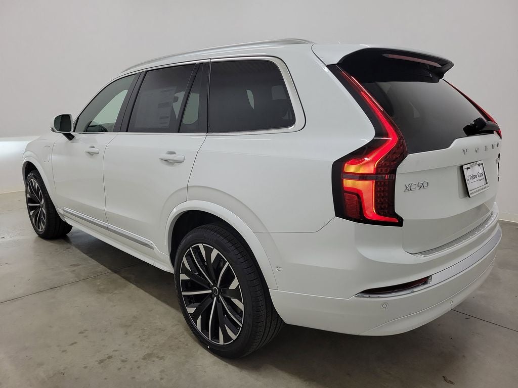 2026 Volvo XC90 Plug-In Hybrid T8 Plus 7 Passenger