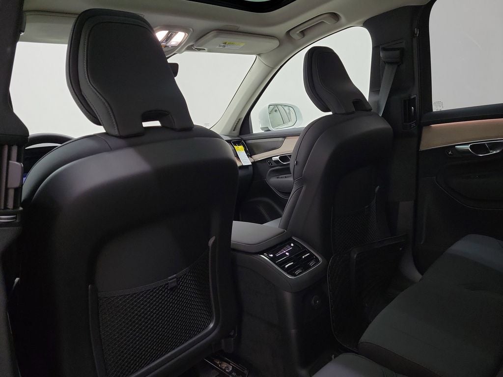 2026 Volvo XC90 Plug-In Hybrid T8 Plus 7 Passenger