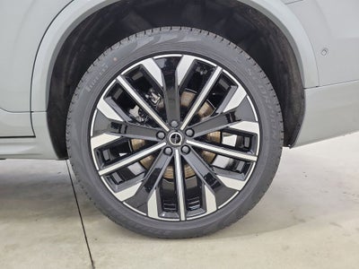 2026 Volvo XC90 Plug-In Hybrid T8 Plus 7 Passenger