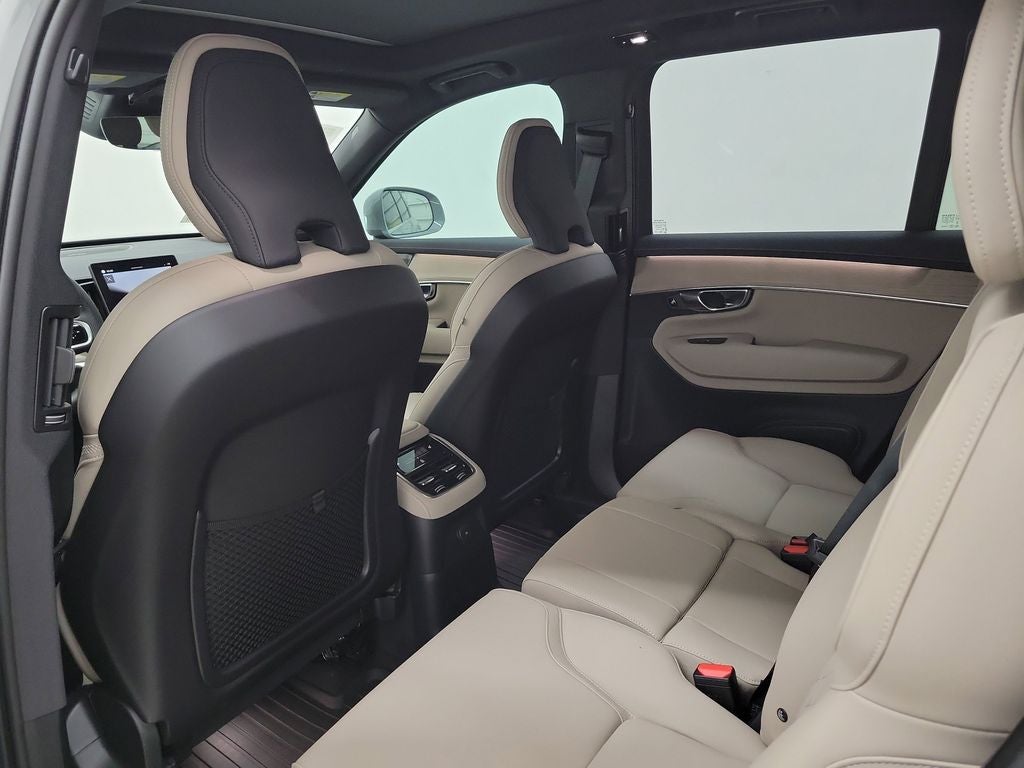 2026 Volvo XC90 Plug-In Hybrid T8 Plus 7 Passenger