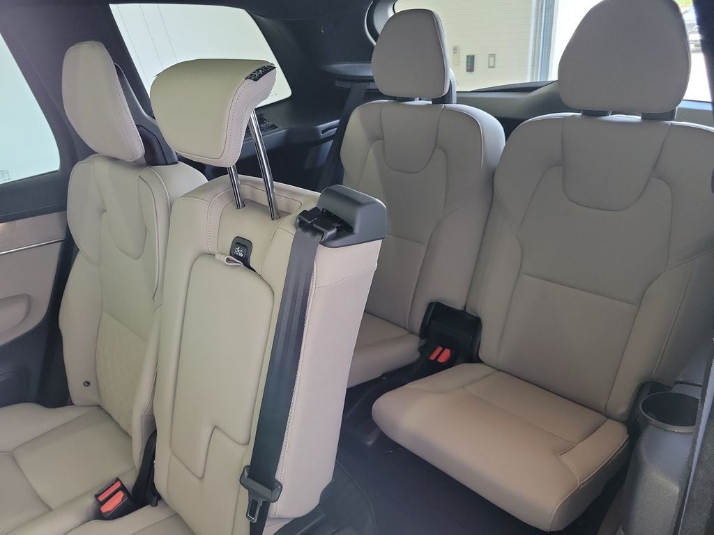 2026 Volvo XC90 Plug-In Hybrid T8 Plus 7 Passenger