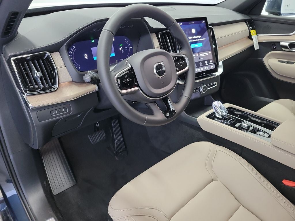 2026 Volvo XC90 Plug-In Hybrid T8 Plus 7 Passenger