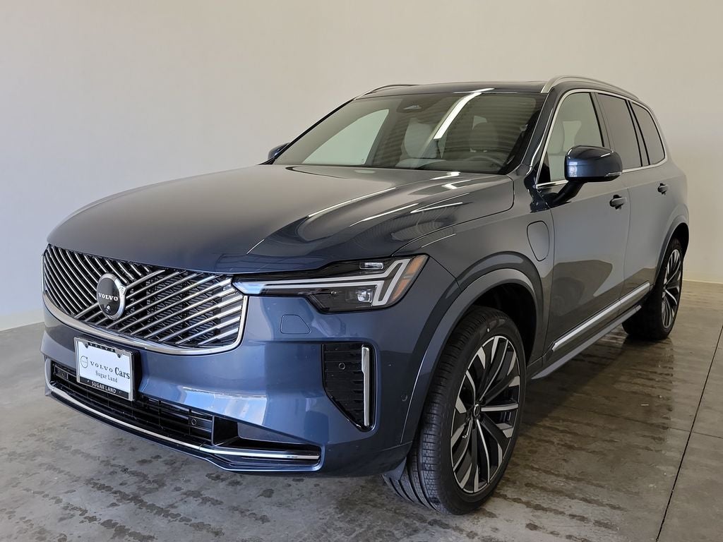 2026 Volvo XC90 Plug-In Hybrid T8 Plus 7 Passenger