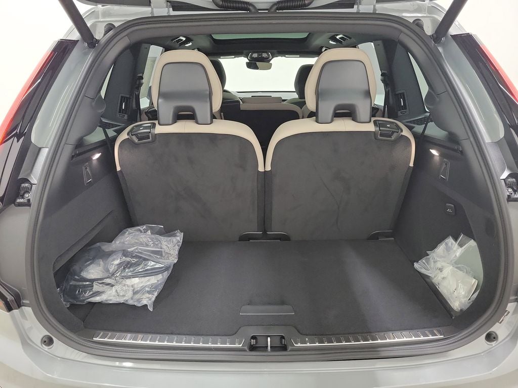 2026 Volvo XC90 Plug-In Hybrid T8 Plus 7 Passenger