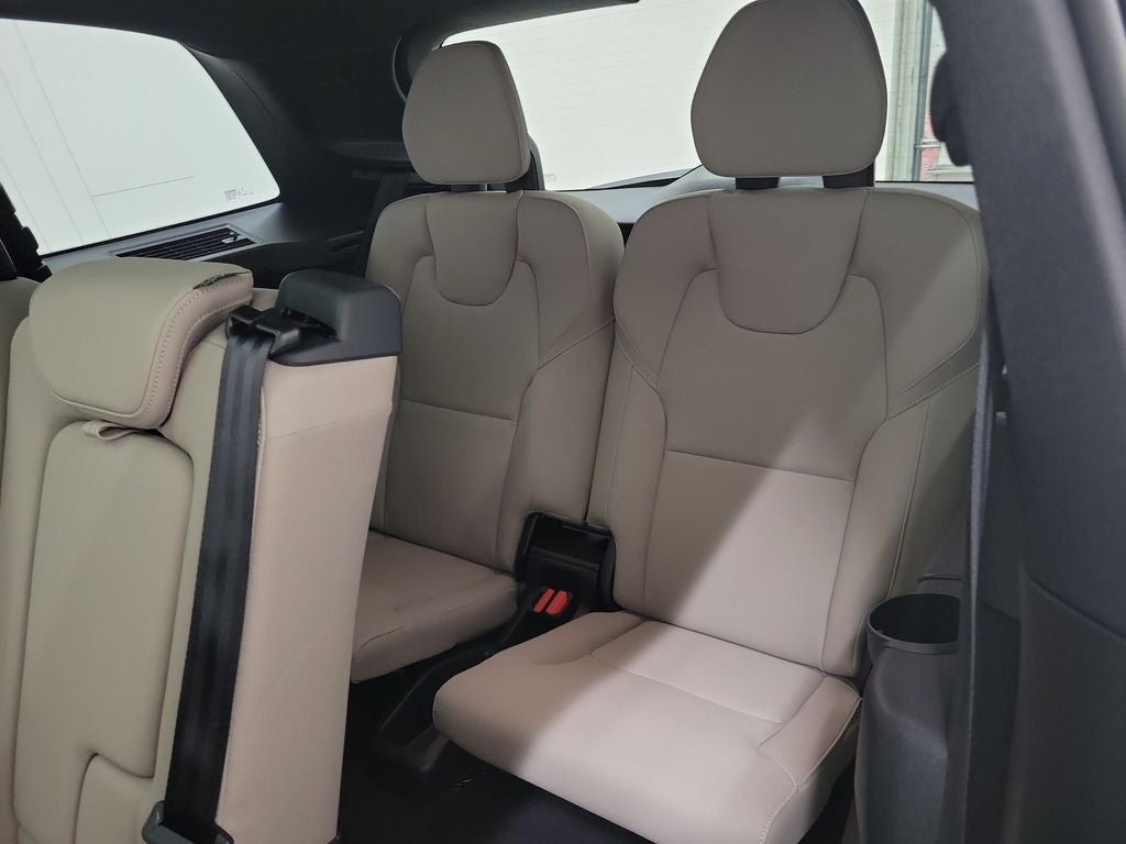 2026 Volvo XC90 Plug-In Hybrid T8 Plus 7 Passenger