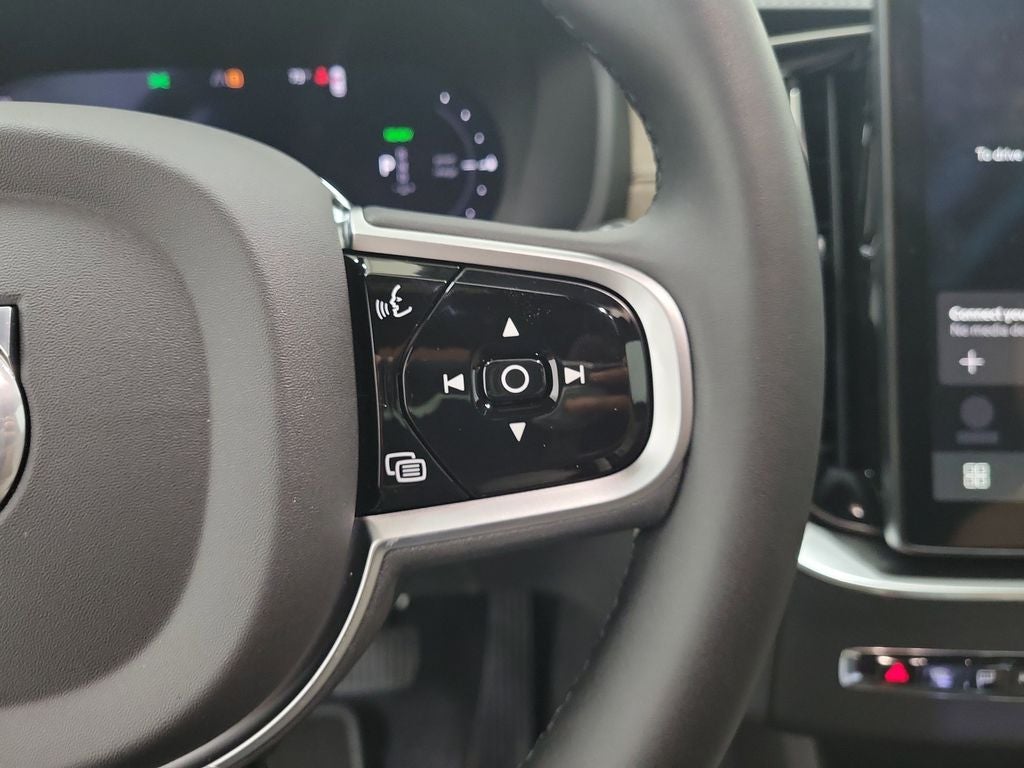 2026 Volvo XC90 Plug-In Hybrid T8 Plus 7 Passenger