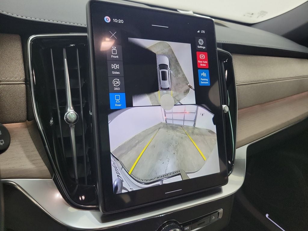 2026 Volvo XC90 Plug-In Hybrid T8 Plus 7 Passenger