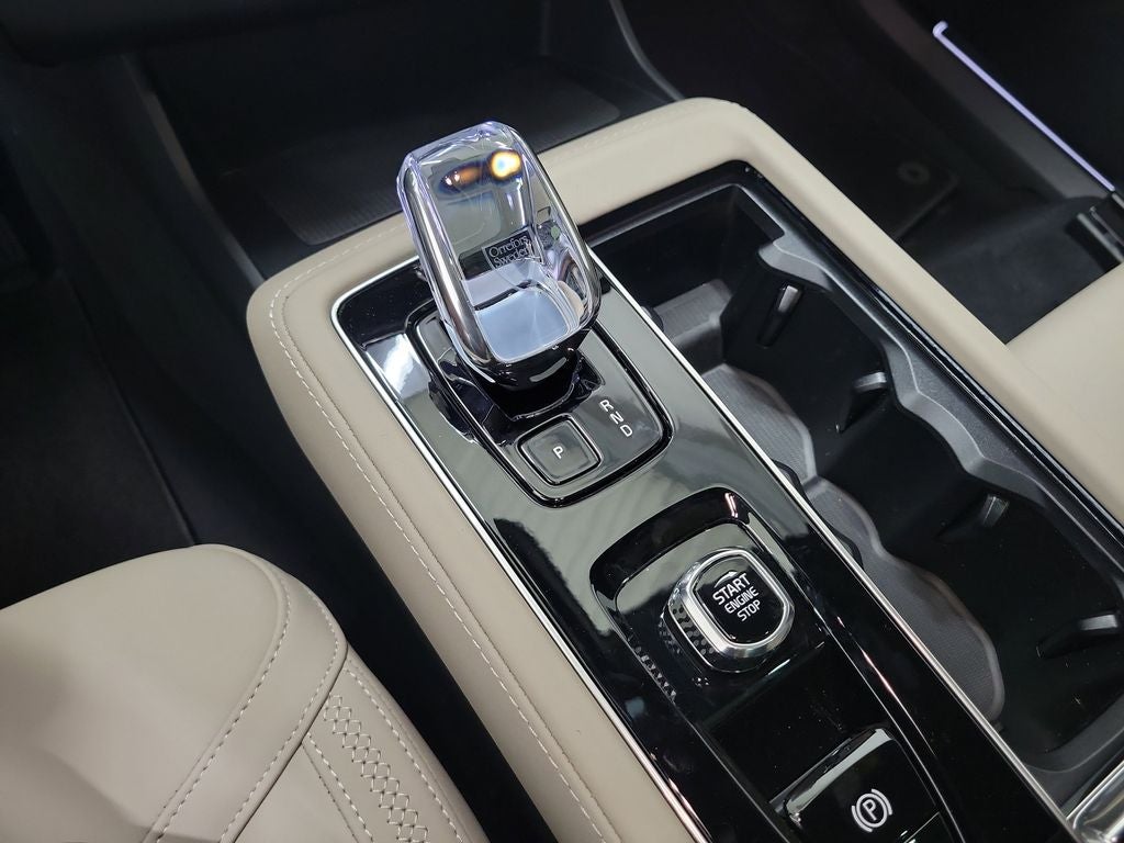 2026 Volvo XC90 Plug-In Hybrid T8 Plus 7 Passenger