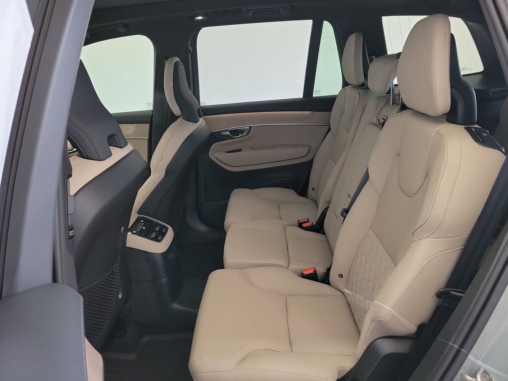 2026 Volvo XC90 Plug-In Hybrid T8 Plus 7 Passenger
