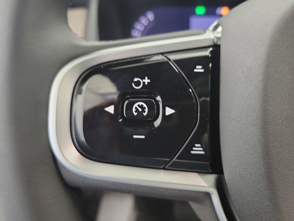 2026 Volvo XC90 Plug-In Hybrid T8 Plus 7 Passenger