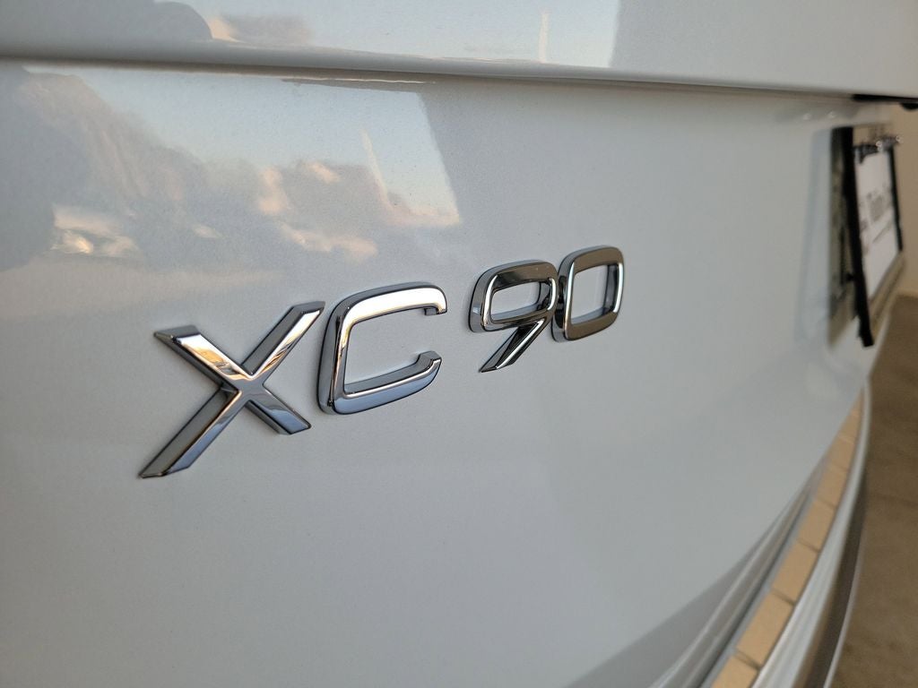 2026 Volvo XC90 Plug-In Hybrid T8 Plus 7 Passenger