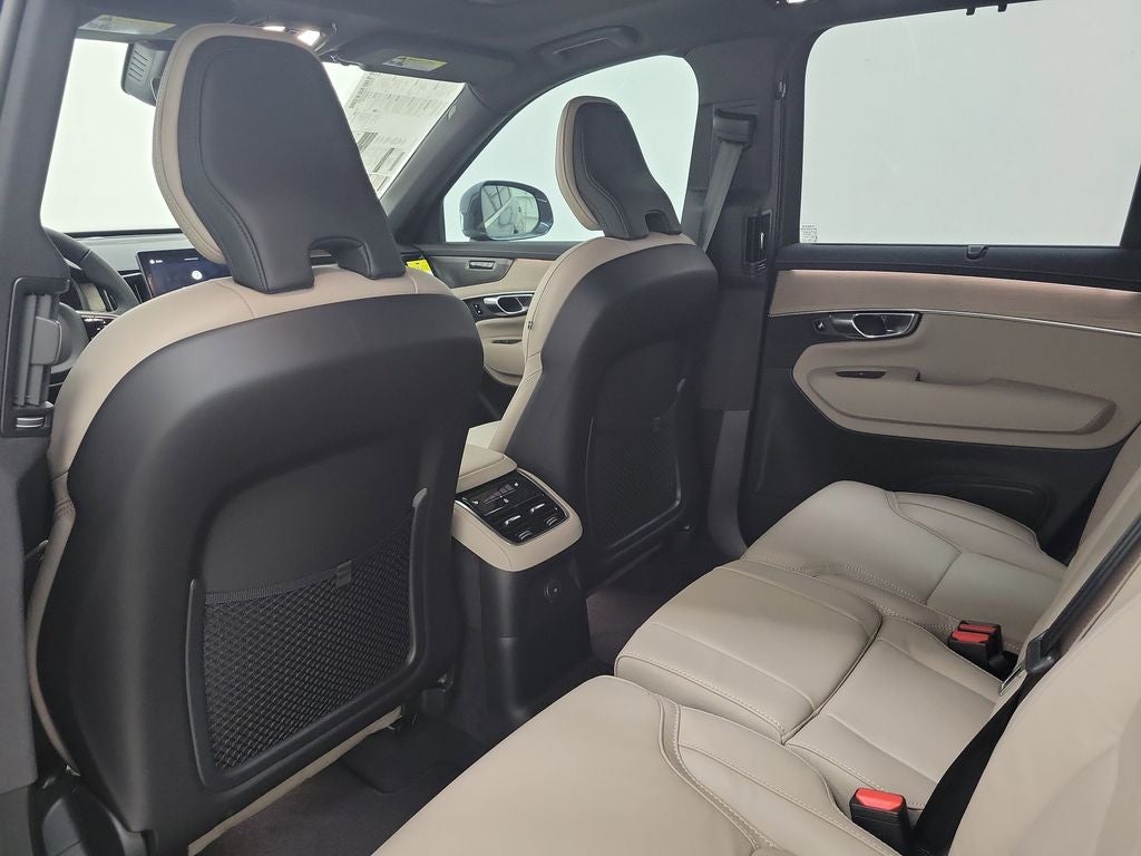 2026 Volvo XC90 Plug-In Hybrid T8 Ultra 7 Passenger