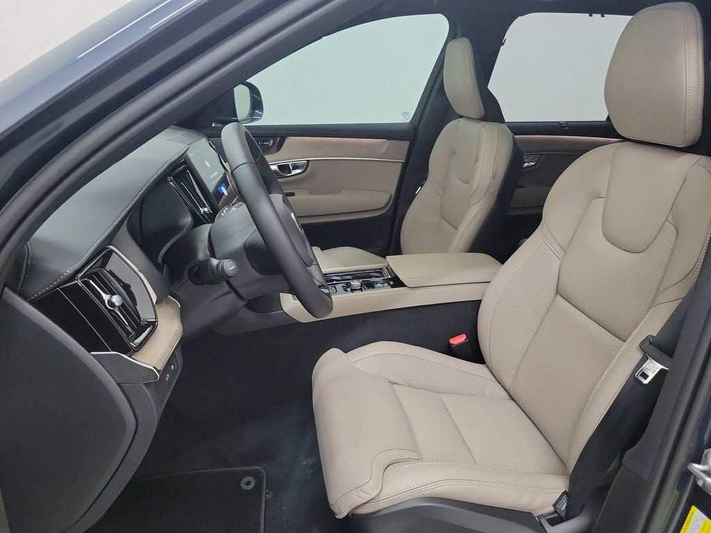 2026 Volvo XC90 Plug-In Hybrid T8 Ultra 7 Passenger