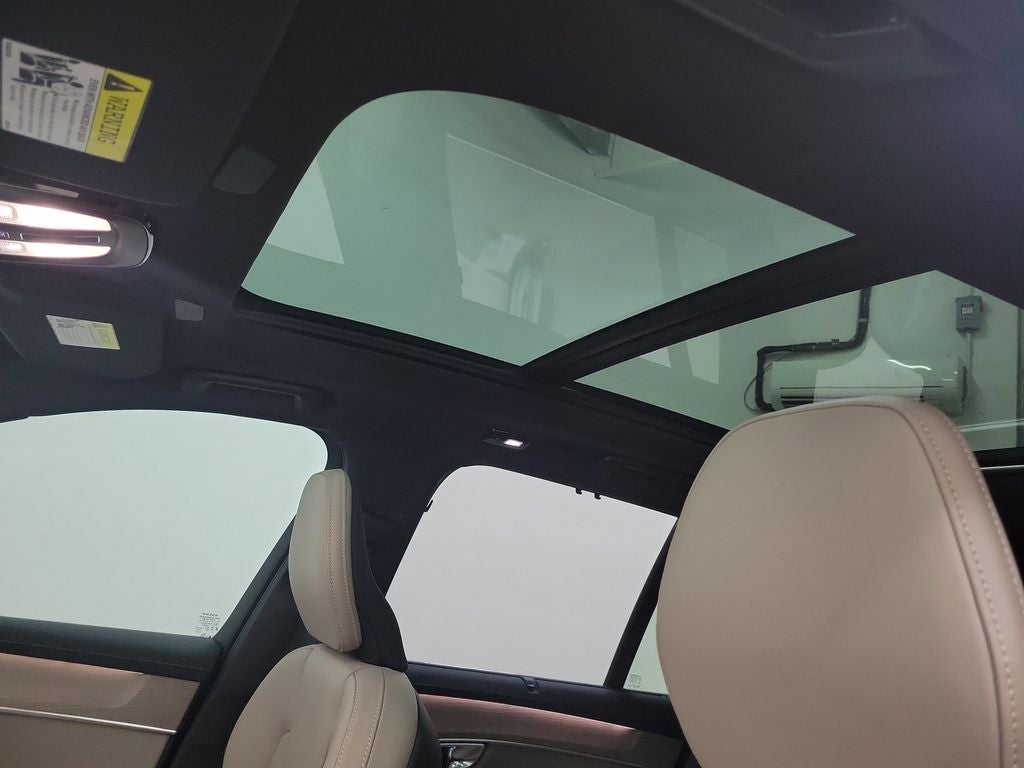 2026 Volvo XC90 Plug-In Hybrid T8 Ultra 7 Passenger