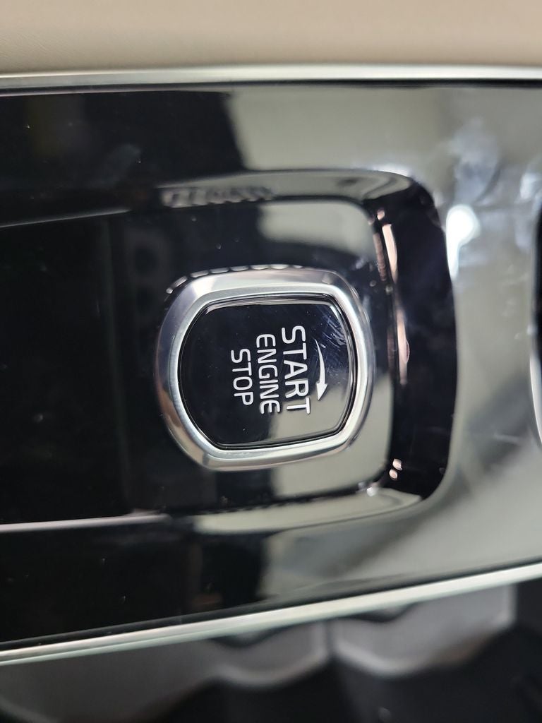 2026 Volvo XC90 Plug-In Hybrid T8 Ultra 7 Passenger