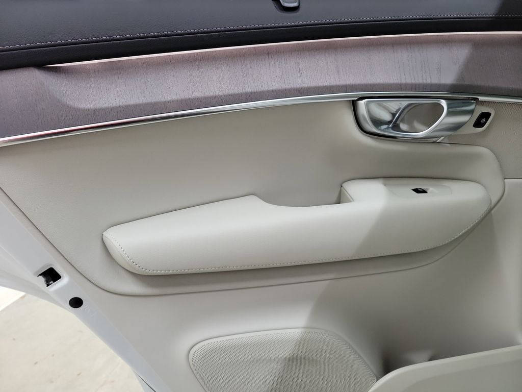 2026 Volvo XC90 Plug-In Hybrid T8 Ultra 7 Passenger