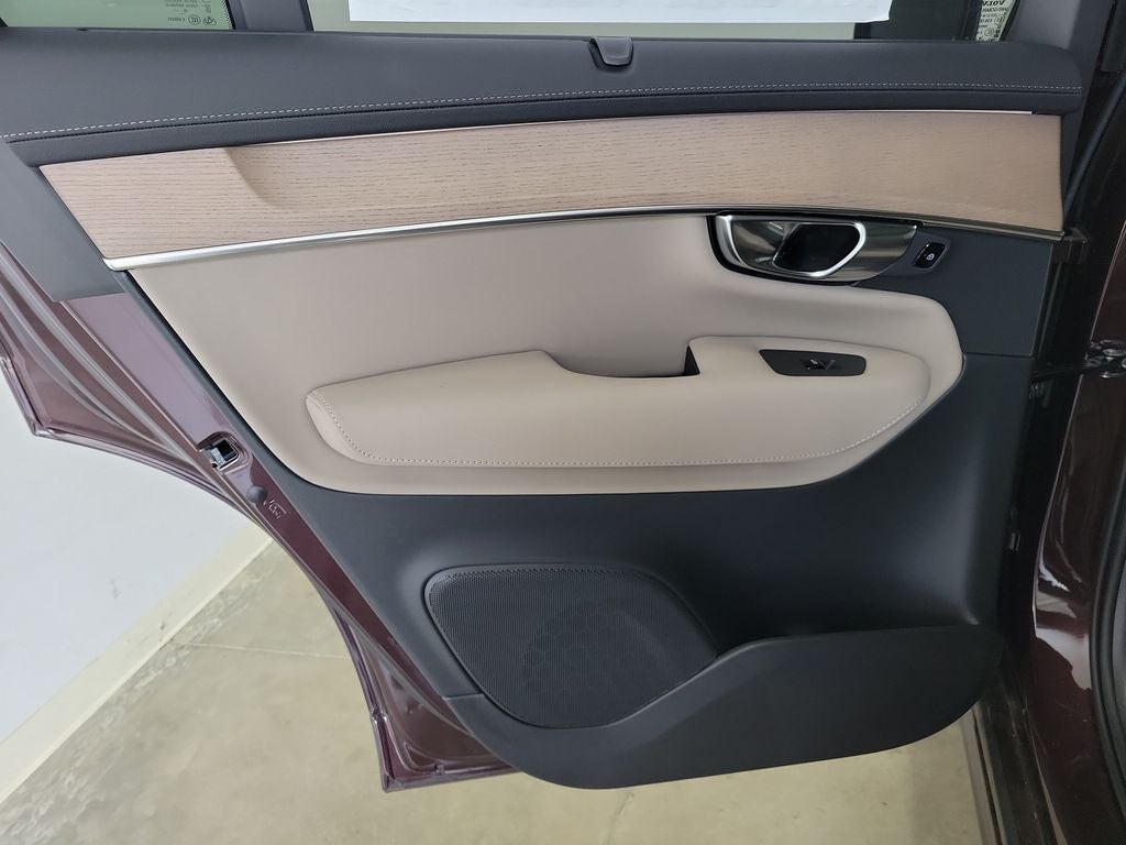 2026 Volvo XC90 Plug-In Hybrid T8 Ultra 7 Passenger