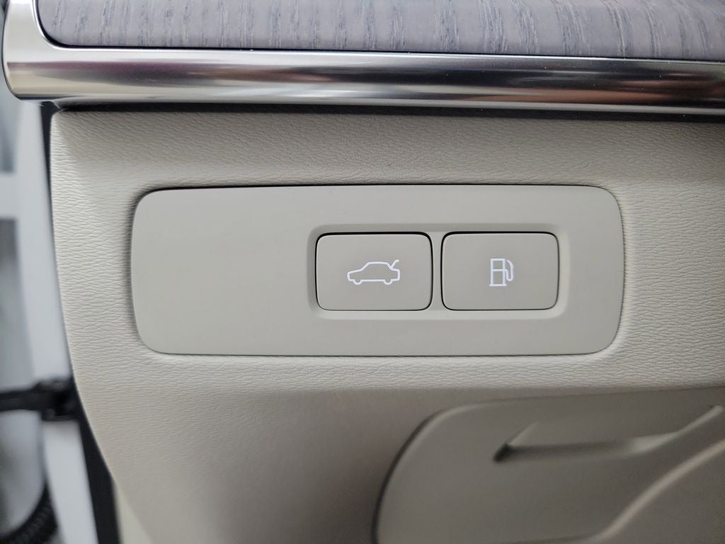 2026 Volvo XC90 Plug-In Hybrid T8 Ultra 7 Passenger