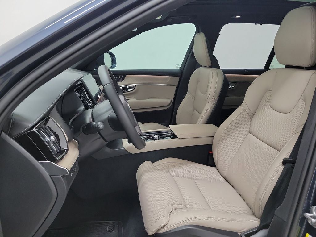 2026 Volvo XC90 Plug-In Hybrid T8 Ultra 7 Passenger