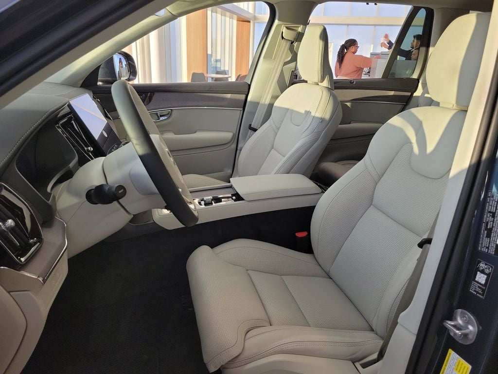 2026 Volvo XC90 Plug-In Hybrid T8 Ultra 7 Passenger