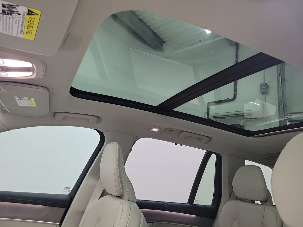 2026 Volvo XC90 Plug-In Hybrid T8 Ultra 7 Passenger