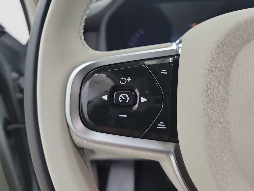 2026 Volvo XC90 Plug-In Hybrid T8 Ultra 7 Passenger