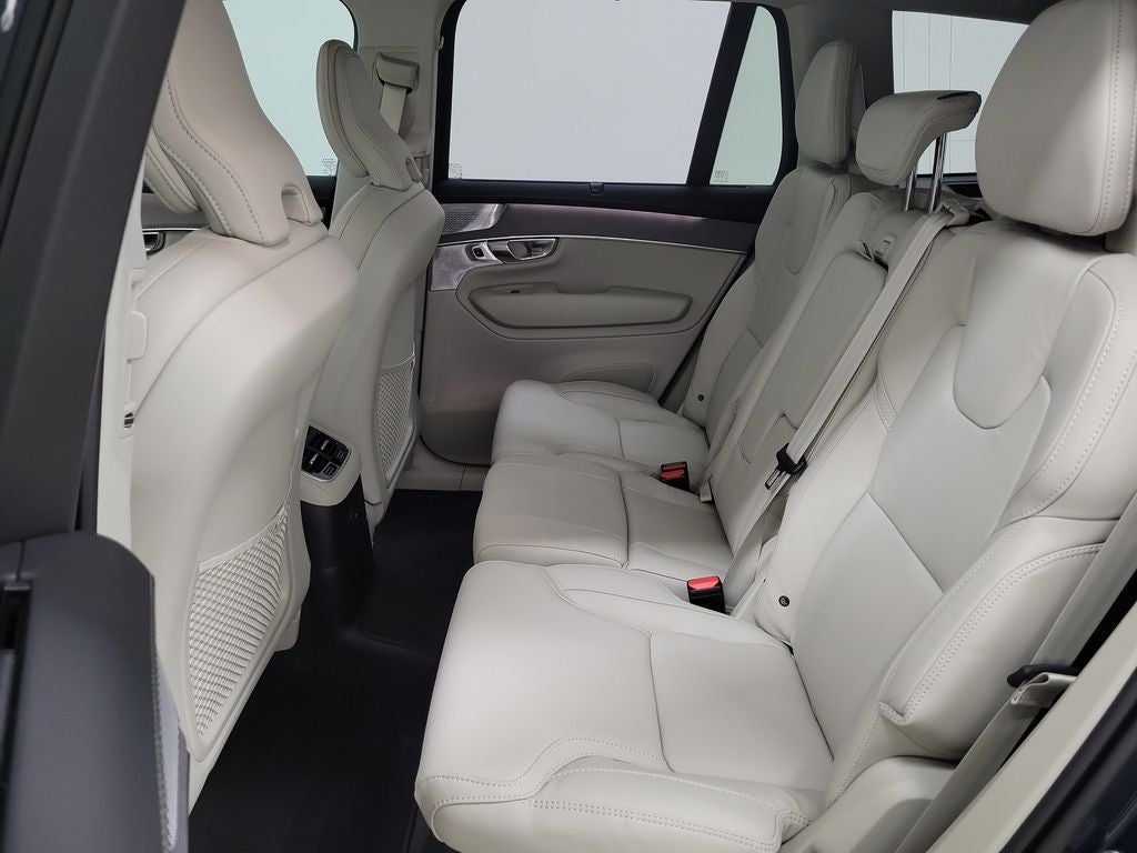 2026 Volvo XC90 Plug-In Hybrid T8 Ultra