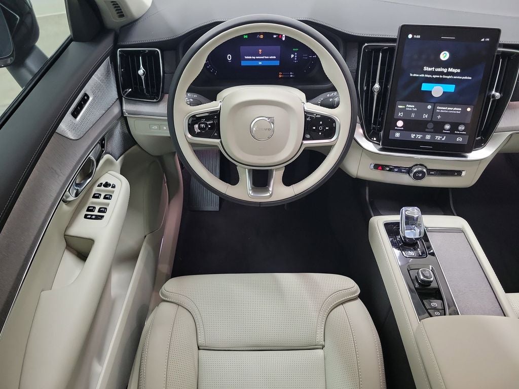 2026 Volvo XC90 Plug-In Hybrid T8 Ultra