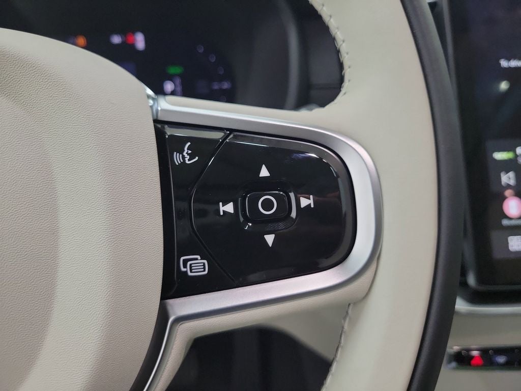 2026 Volvo XC90 Plug-In Hybrid T8 Ultra