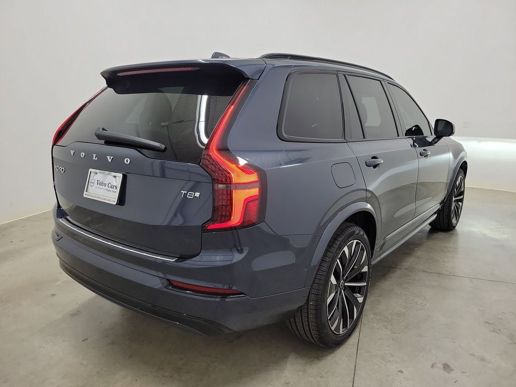 2026 Volvo XC90 Plug-In Hybrid T8 Ultra
