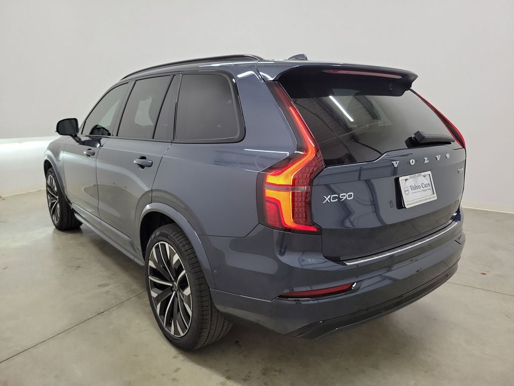 2026 Volvo XC90 Plug-In Hybrid T8 Ultra