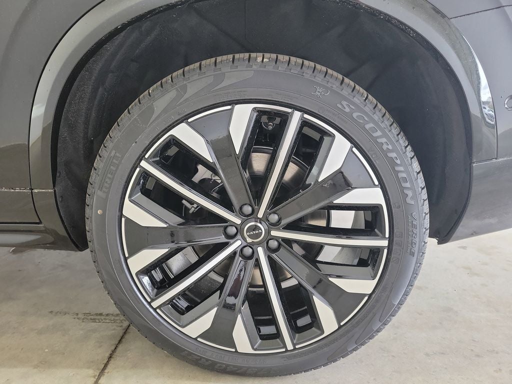 2026 Volvo XC90 Plug-In Hybrid T8 Ultra