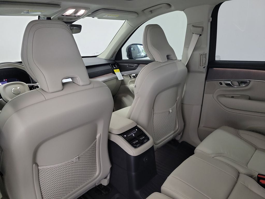 2026 Volvo XC90 Plug-In Hybrid T8 Ultra