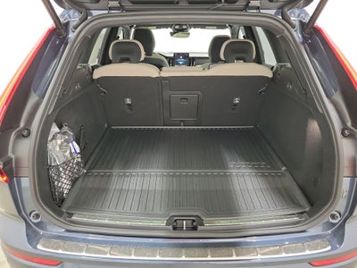 2026 Volvo XC60 Plug-In Hybrid T8 Plus