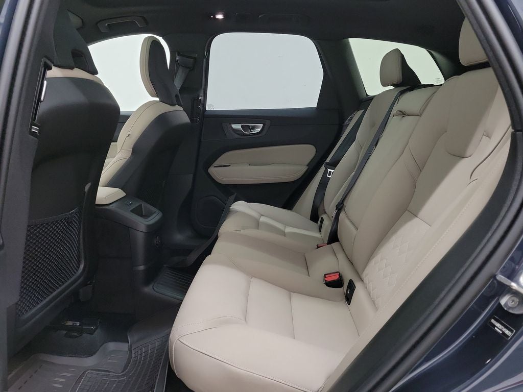 2026 Volvo XC60 Plug-In Hybrid T8 Plus