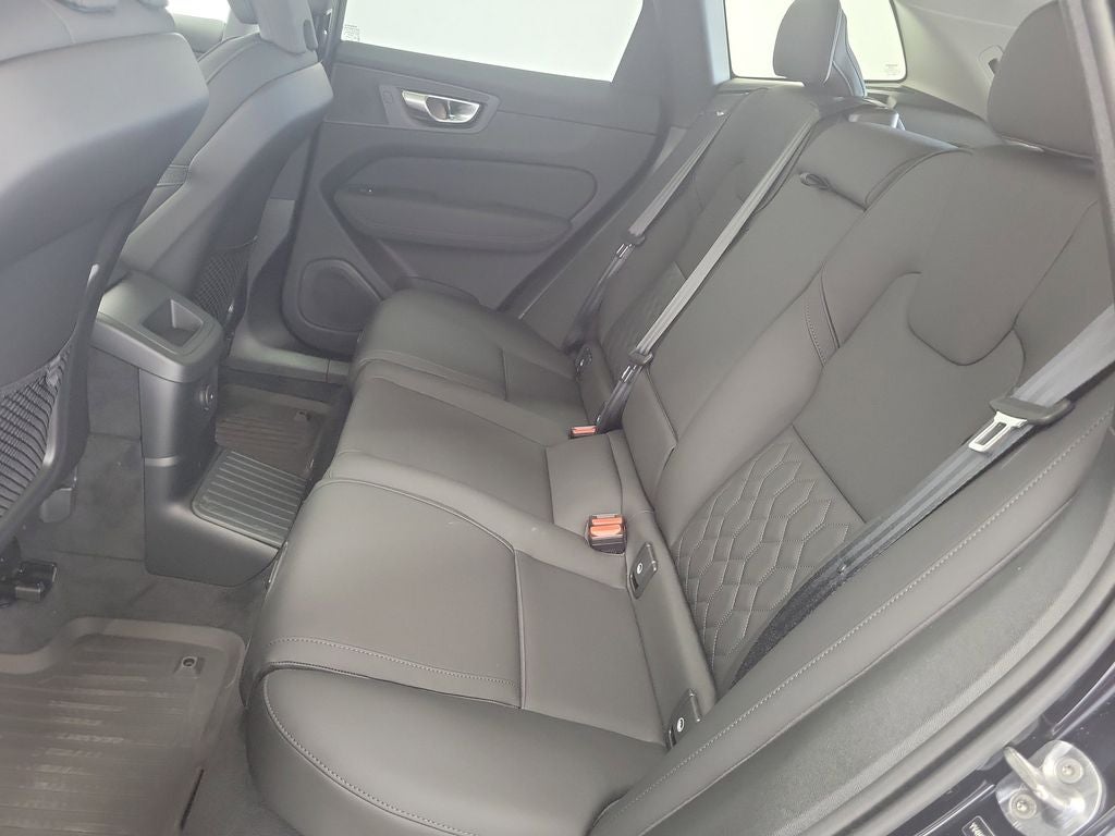 2026 Volvo XC60 Plug-In Hybrid T8 Plus
