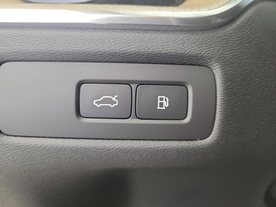 2026 Volvo XC60 Plug-In Hybrid T8 Plus