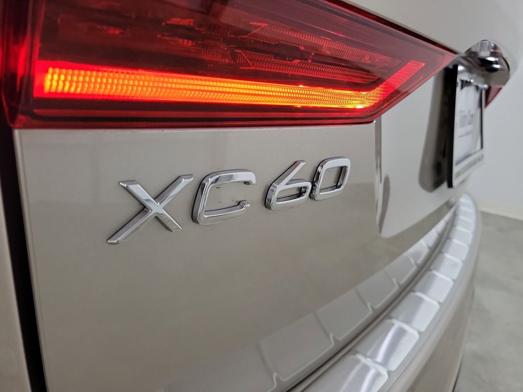 2026 Volvo XC60 Plug-In Hybrid T8 Ultra