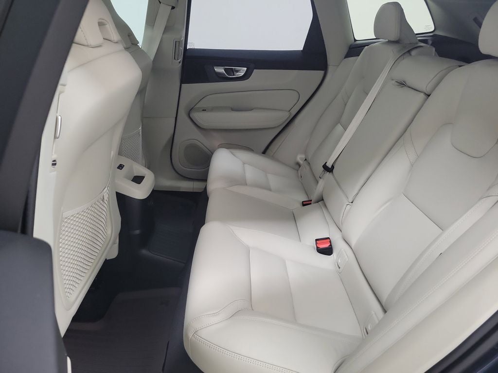 2026 Volvo XC60 Plug-In Hybrid T8 Ultra